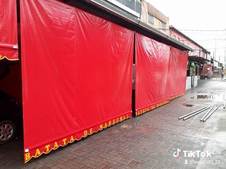 Estrutura de cobertura metálica instalada
